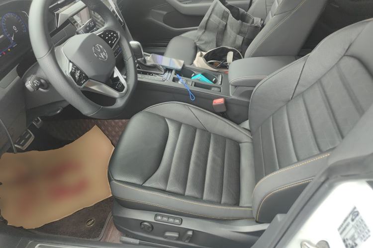 Used Volkswagen FAW-Volkswagen CC 2024 380TSI Striking Edition
