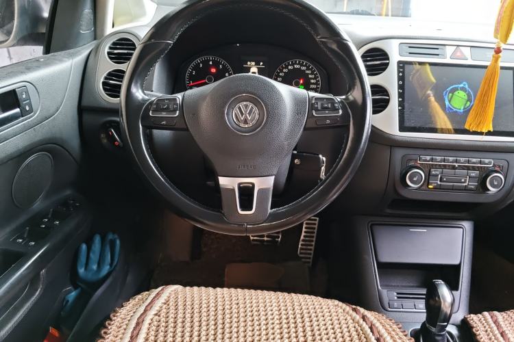 Used Volkswagen Golf 2011 1.4TSI Cross Golf Steering Wheel