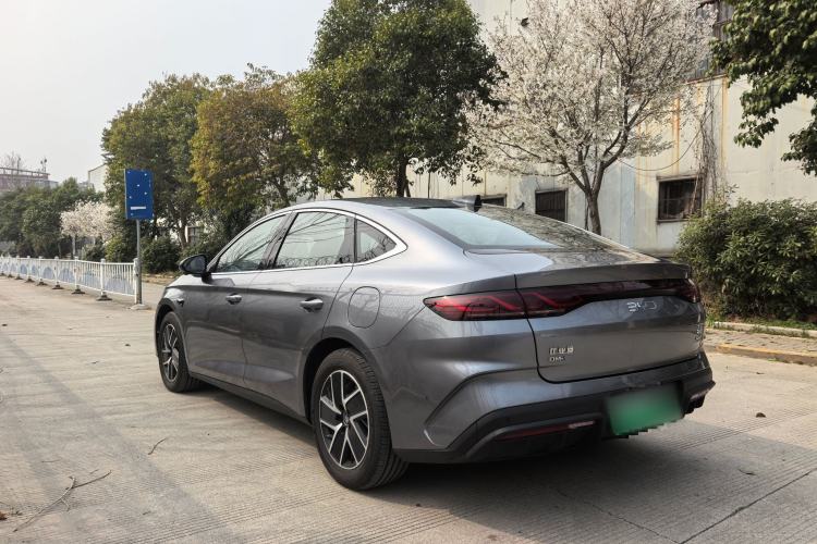 Used BYD Qin L 2025 DM-i Smart Drive 120KM Superior Model Exterior 3