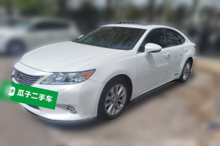 Used Lexus ES 2014 300h Elite Edition
