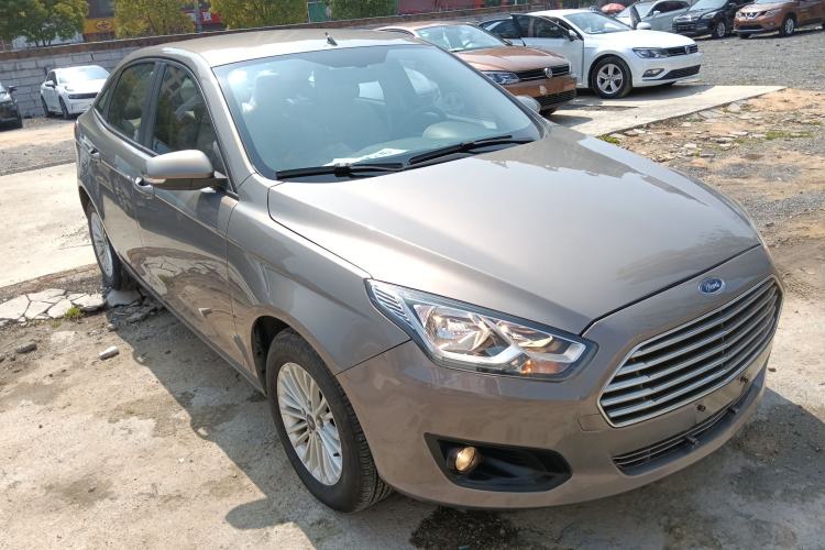 Used Ford Escort 2015 1.5L Automatic Comfort Edition