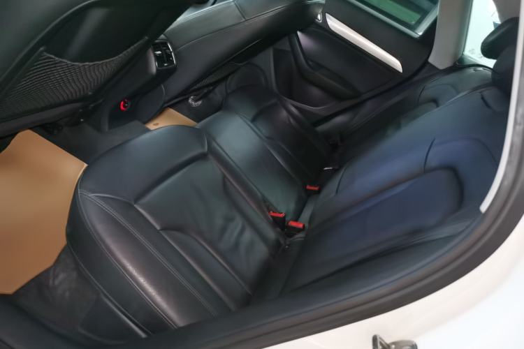 Used Audi Q3 2015 35 TFSI Comfort Model