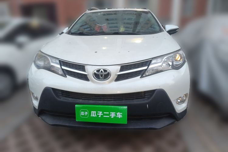 Used Toyota RAV4 2015 2.0L CVT 4x4 Trend Edition