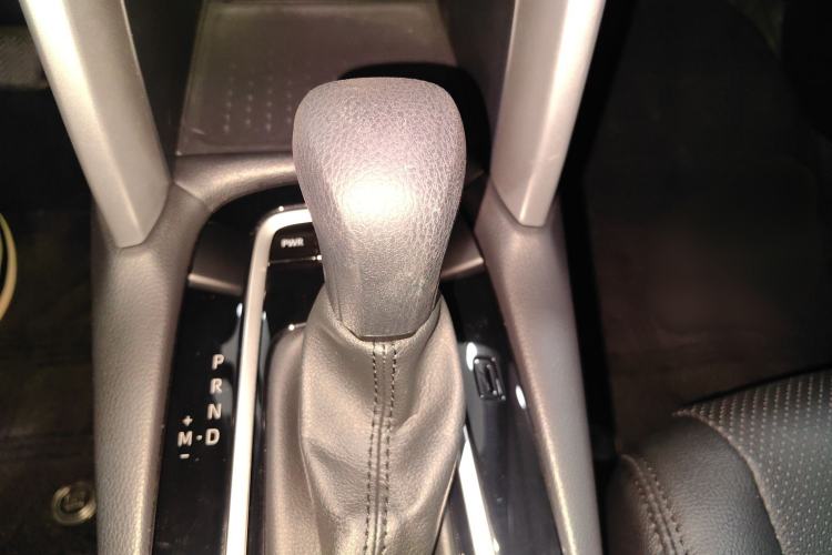 Used Toyota FRONTLANDER 2024 2.0L CVT Leading Edition Gear Lever