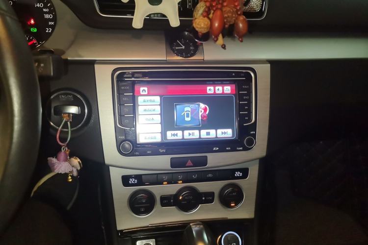 Used Volkswagen Magotan 2016 1.8TSI Smart Enjoyment Leading Model Audio And AC Panel