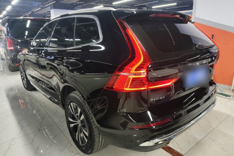 Used Volvo XC60 2023 B5 4x4 Smart Luxury Edition
