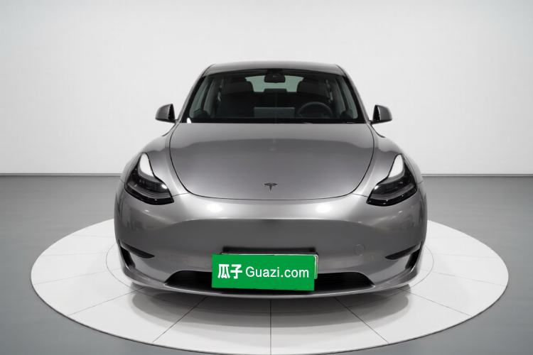 Used Tesla Model Y 2021 Long-Range All-Wheel-Drive Version 3D7
