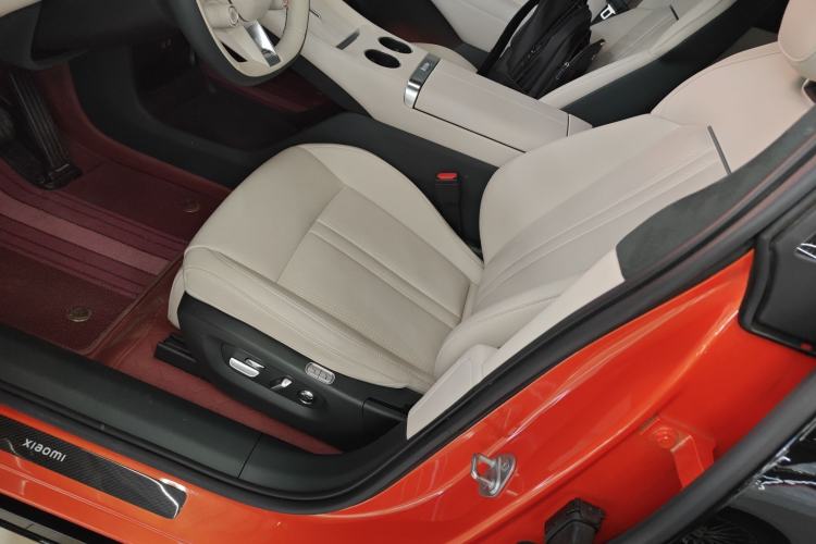 Used Xiaomi Auto YU7 2025 Ultra-Long Range High-Performance All-Wheel-Drive Max Edition
