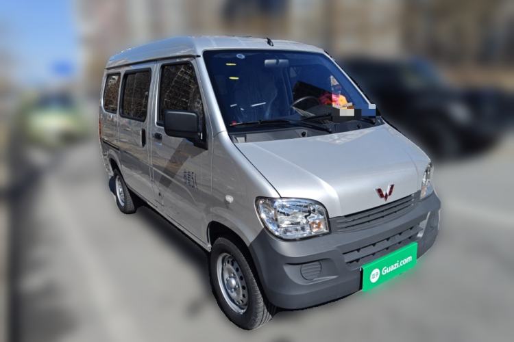 Used Wuling Zhiguang 2023 1.5L Practical Version 5/7 Seats
