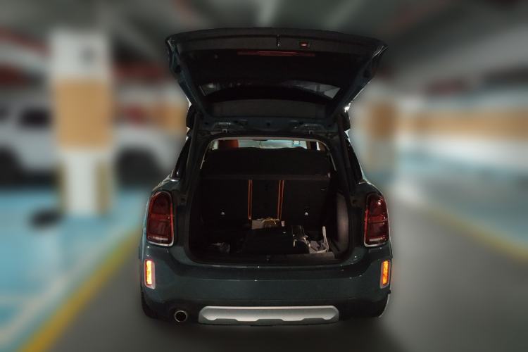 Used MINI Countryman 2022 1.5T COOPER ALL4 Connoisseur Trunk
