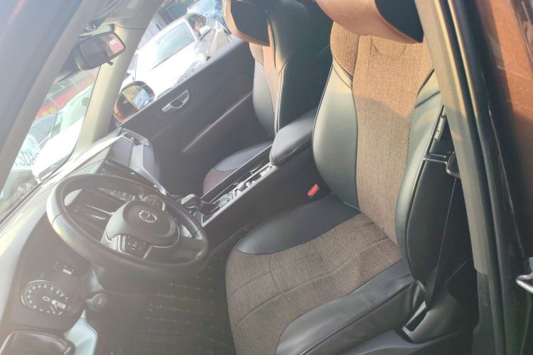 Used Volvo XC60 2021 T5 4x4 Smart Luxury Edition Left Front Seat