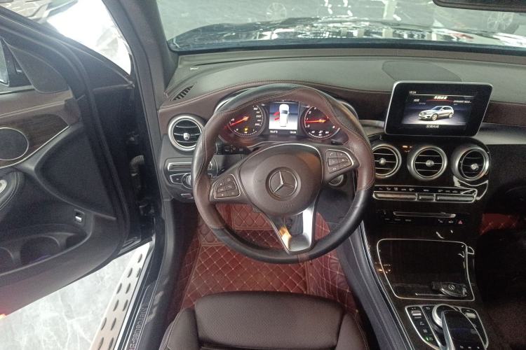 Used Mercedes-Benz GLC 2018 Facelifted GLC 260 4MATIC Dynamic Edition