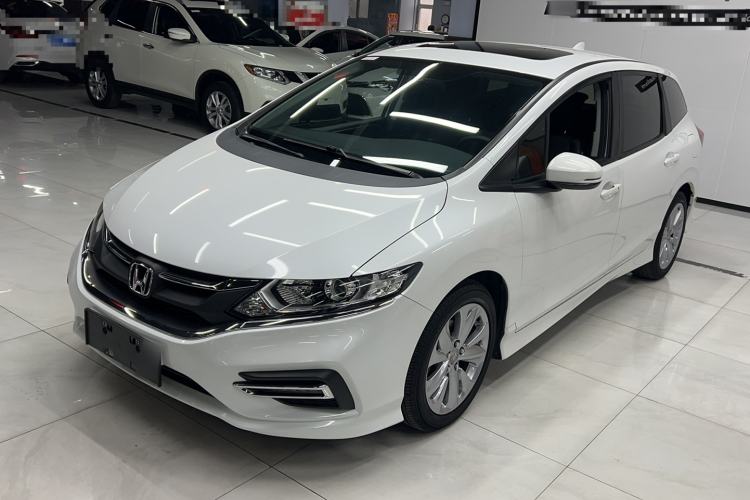 Used Honda Jade 2017 1.8L automatic Comfort version 5 seats