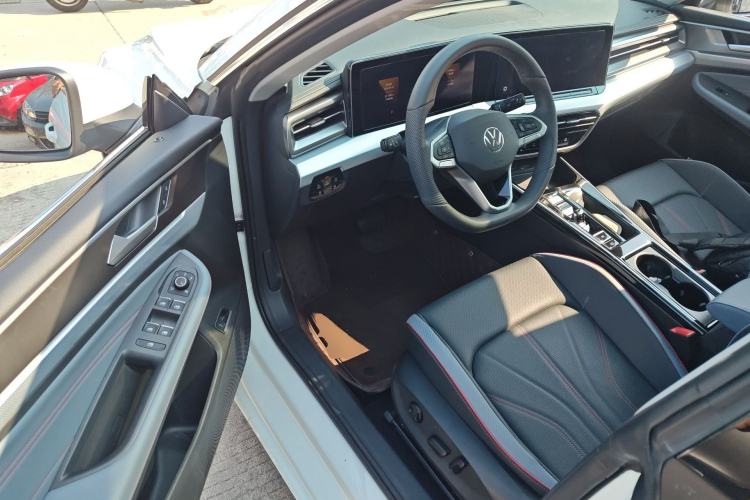 Used Volkswagen Lamando 2025 Lavida L 280TSI DSG Cool & Spicy Edition Driver Seat