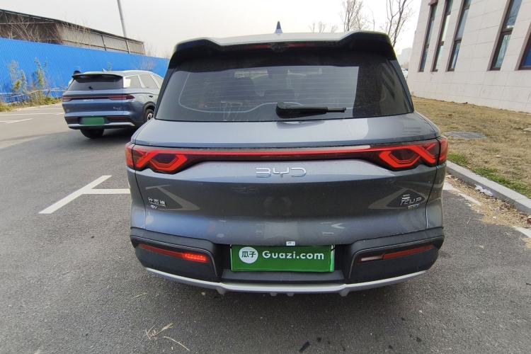 Used BYD Yuan UP 2025 Intelligent Driving Version 401 km Beyond-Range Edition
