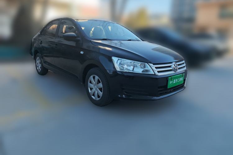 Used Volkswagen Santana 2013 1.6L Manual Fashion Edition Front Right 45 Deg