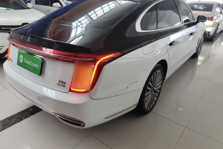 Used Hongqi H9 2020 2.0T Smart Connect Flagship Edition Rear Right 45 Deg