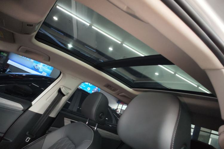 Used Volkswagen Sagitar 2023 300TSI DSG Excellence Edition Headliner