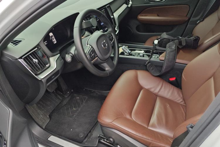 Used Volvo S60 2023 B4 Zhiyi Luxury Edition Left Front Seat