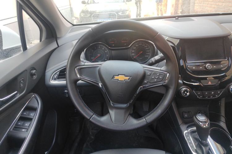 Used Chevrolet Cruze 2018 320 Automatic Xuanfeng Urban Edition