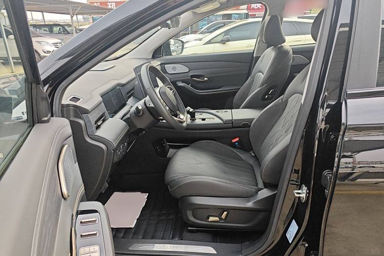 Used JETOUR X90 PRO 2024 2.0T DCT Luxury Edition 5 Seats