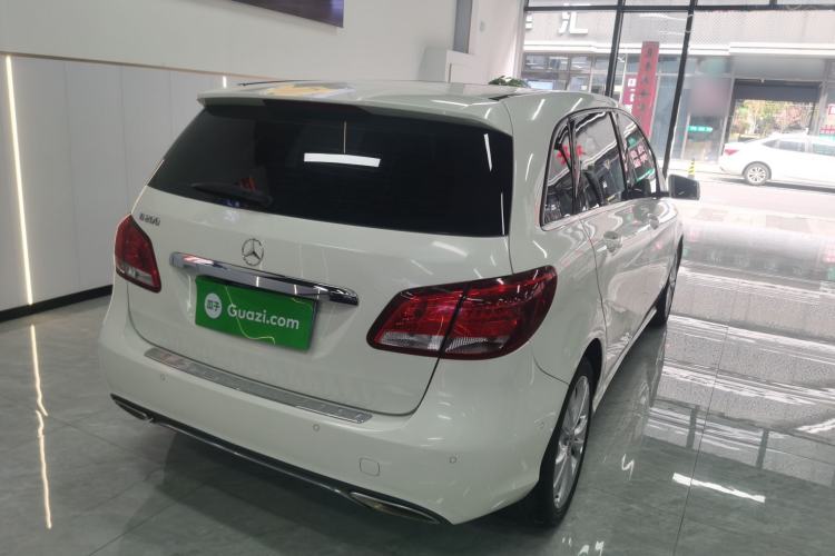 Used Mercedes-Benz B-Class 2017 B 200 Sport Edition