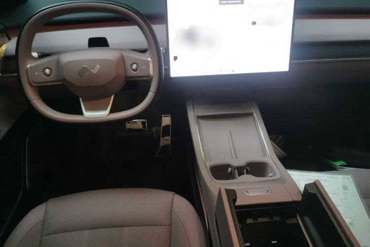 Used ONVO L60 2025 Model—60 kWh Rear-Wheel-Drive Version