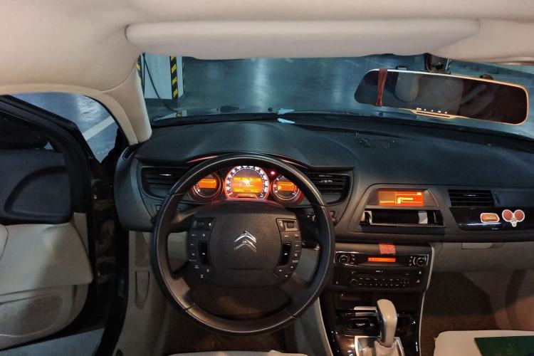 Used Citroen C5 2014 2.0L Automatic Zunyue Model