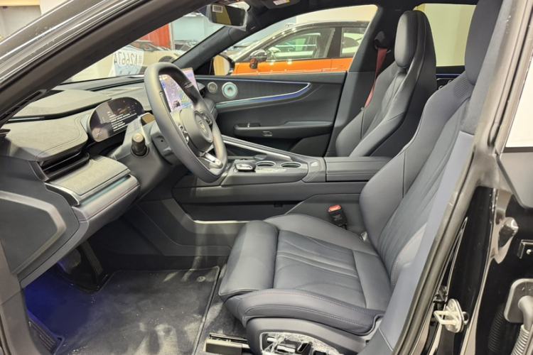 Used Zeekr 001 2026 Model 103° Rear-Drive Max Version
