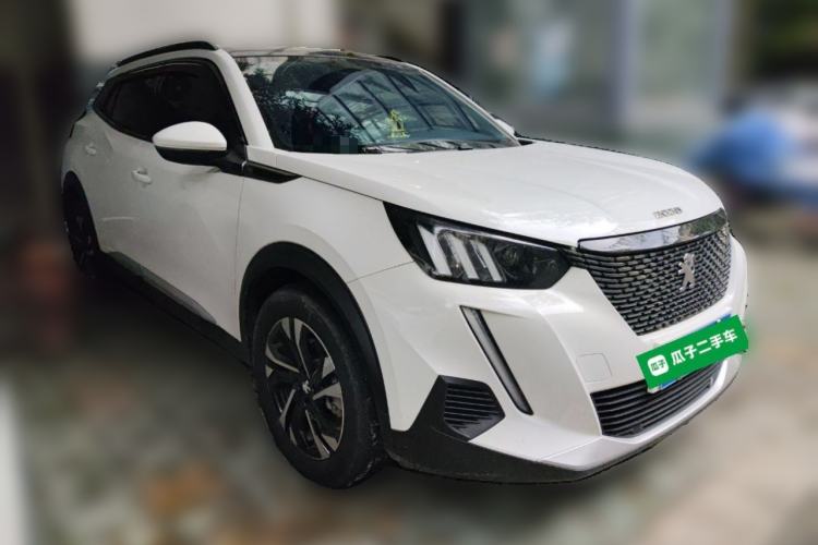 Used Peugeot 2008 2022 230THP THE ONE Front Right 45 Deg