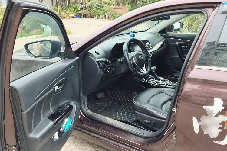 Used GAC Trumpchi GA6 2016 235T DCT Elite Edition Driver Seat