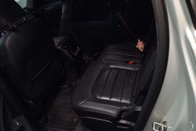 Used Volkswagen Teramont 2017 330TSI Two-Wheel-Drive Luxury Edition
