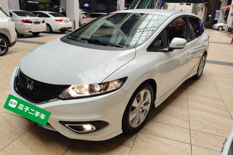 Used Honda Jade 2013 1.8L automatic Comfort version 5 seats