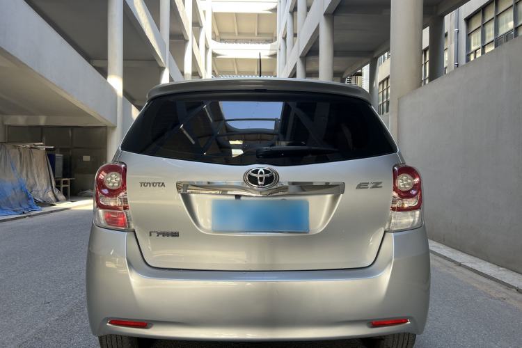 Used Toyota Verso 2014 Starlight 180E CVT Elite Edition Exterior 5