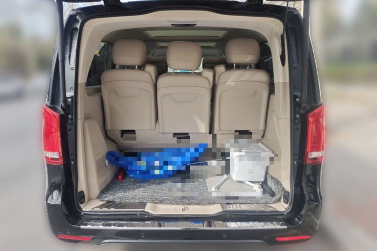 Used Mercedes-Benz V-Class 2022 V 260 L Long-wheelbase Luxury Edition Trunk