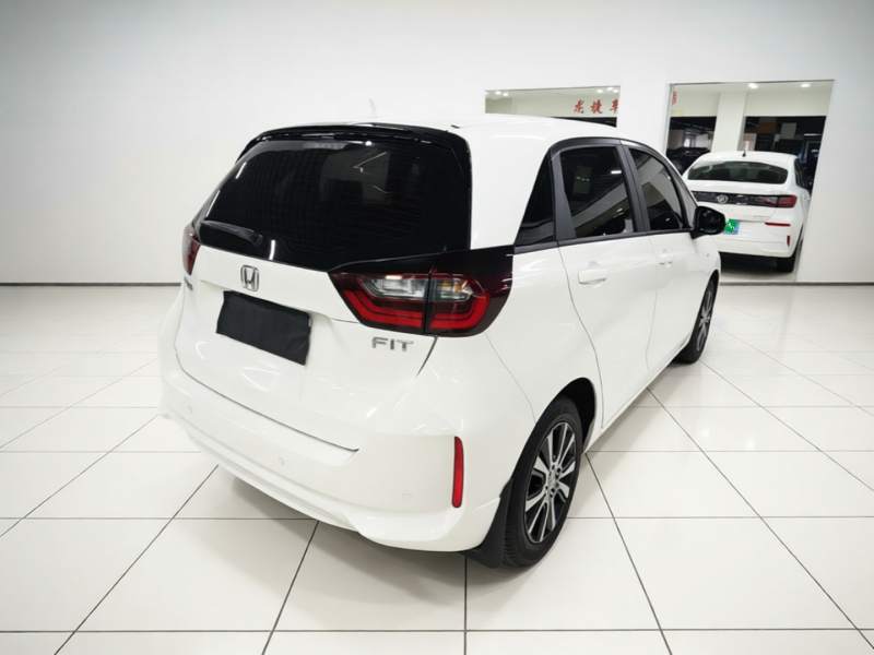 Used Honda Fit 2022 1.5L CVT Trendy Sunroof Edition — 6