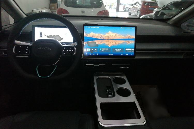 Used AION Y 2024 Younger Star Edition
