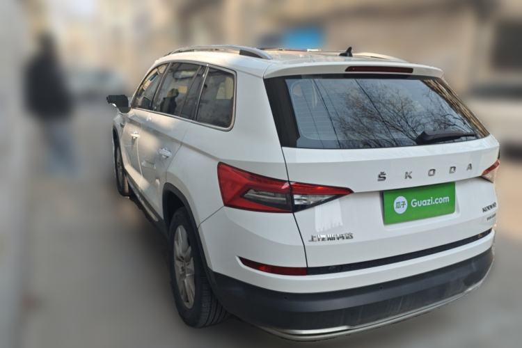 Used Skoda Kodiaq 2019 Facelifted TSI330 7-Seater Two-Wheel-Drive Luxury Enjoyment Edition China VI Standard