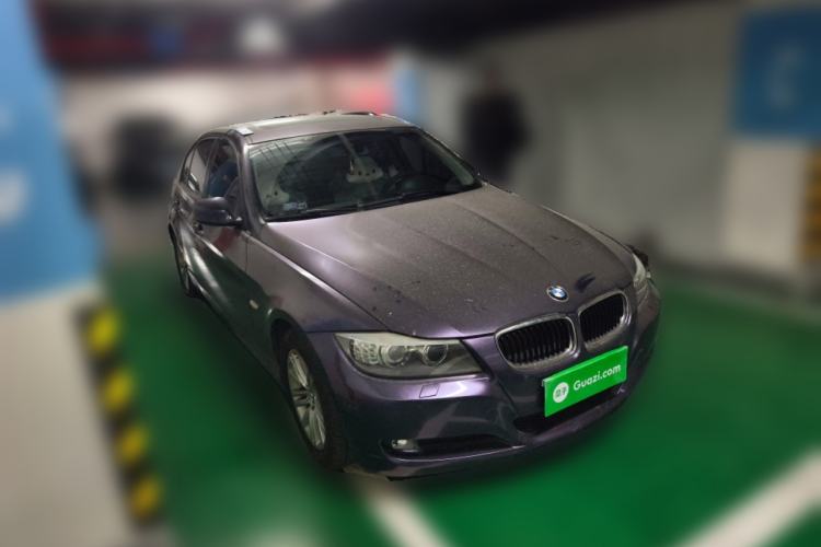 Used BMW 3 Series 2010 320i Sport Edition Front Right 45 Deg