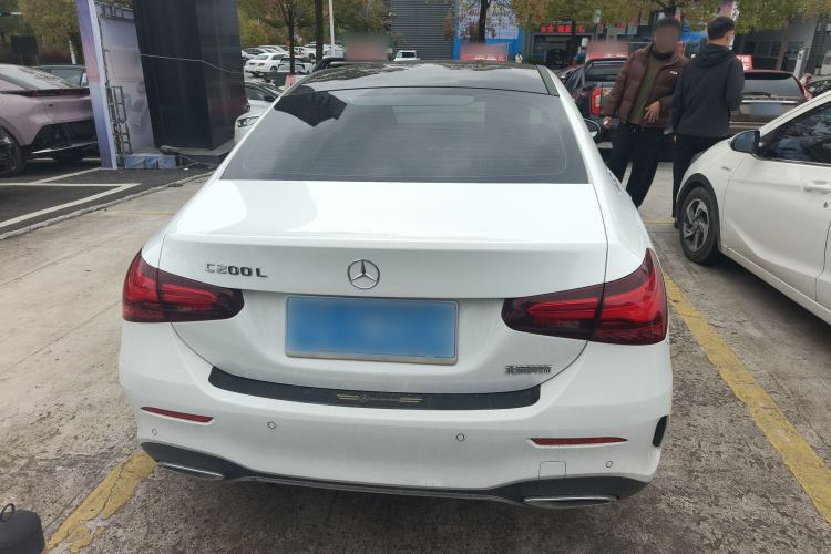 Used Mercedes-Benz A-Class 2022 Revised Version A 200 L Sport Sedan Fashionable Style
