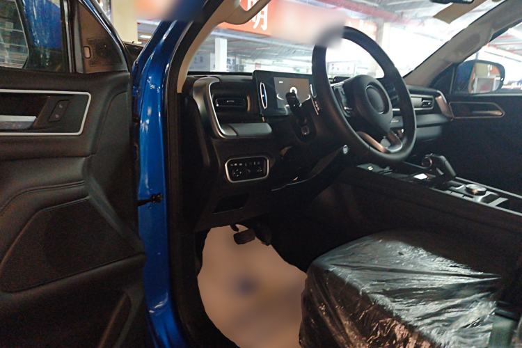 Used Great Wall Poer 2023 2.0T Passenger Version Automatic Diesel Two-Wheel Drive Comfort Trim – GW4D20M
