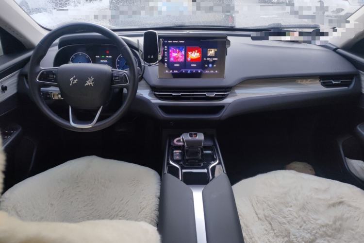 Used Hongqi E-QM5 2024 610 km PLUS
