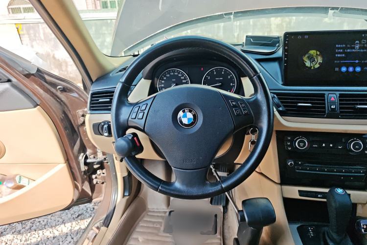 Used BMW X1 2013 sDrive18i Leading Model Steering Wheel