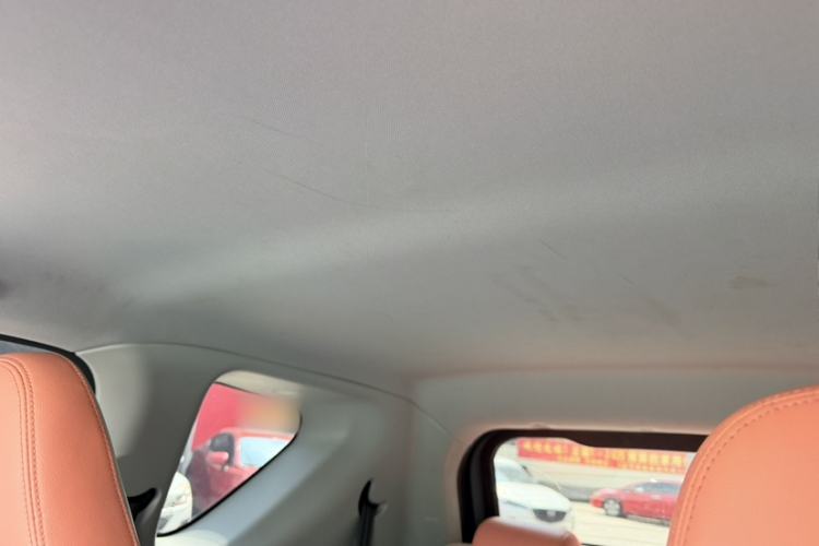 Used Chery Little Ant 2022 Sweet Pink Edition Half-Sugar Version Lithium Iron Phosphate 29.2 kWh 30 kW 301 km