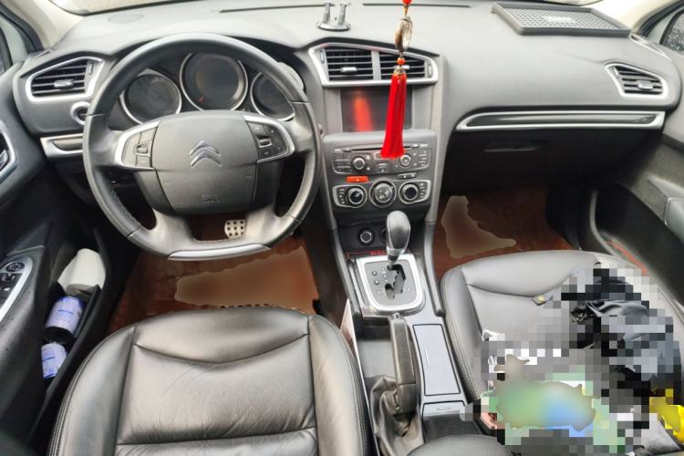 Used Citroen C4L 2014 1.8L Intelligent Drive Automatic Dynamic Model Center Console