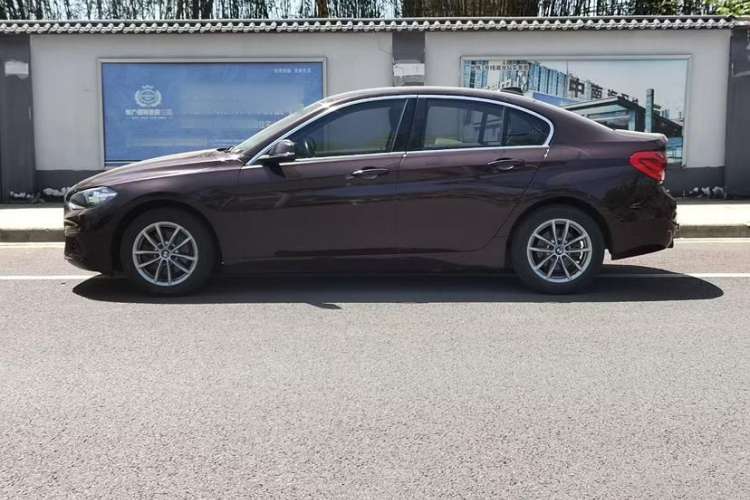 Used BMW 1 Series 2018 118i Fashion Model
