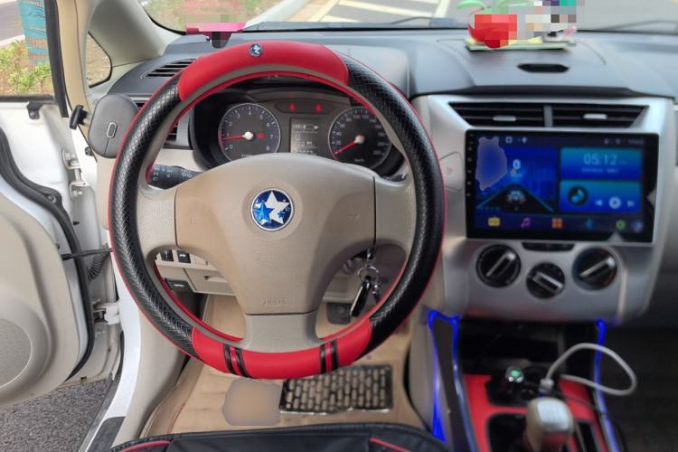 Used Venucia D50 2015 1.6L Manual Fashion Edition
