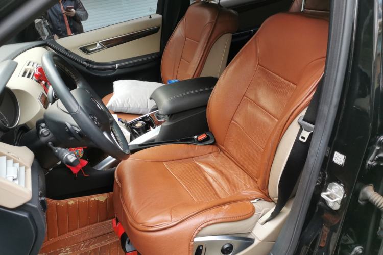 Used Mercedes-Benz R-Class 2011 R 350 L 4MATIC