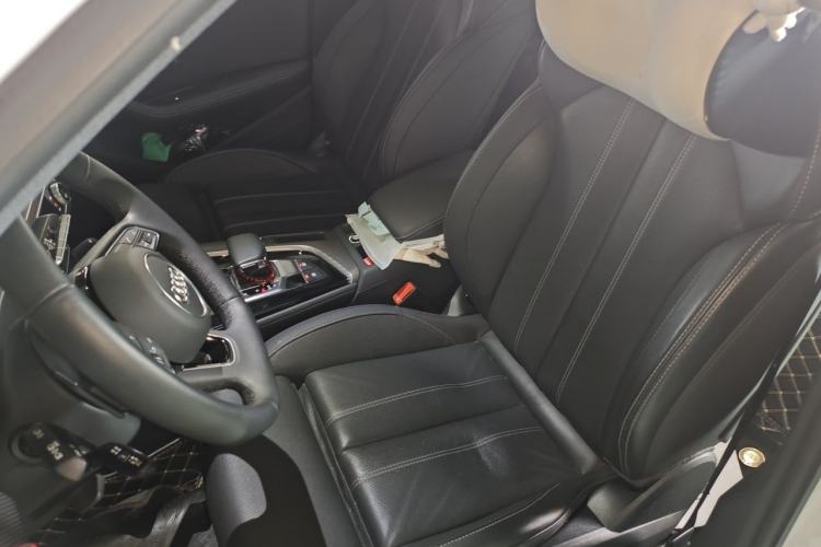 Used Audi A4L 2023 40 TFSI Luxury Dynamic Model