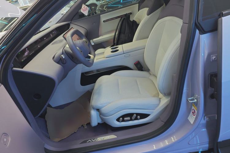Used Avatr 06 2025 Pro Range-Extended Edition Left Front Seat